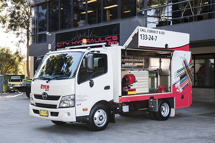 Hino Provides Versatile Transport Solution For City Hydraulics