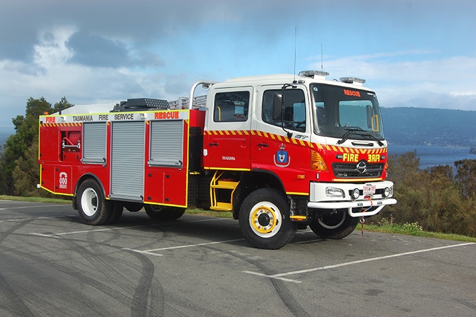 HINO TO EXHIBIT HIGH-TECH TANKER AT AFAC
