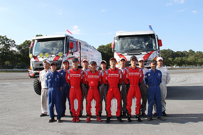 Hino Dakar Team Heating up for Eighth Win in the Desert