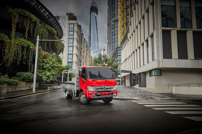 Australian class-leading safety for New Hino 300